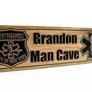 Paramedic wooden plaque, EMT retirement gift, custom wooden sign (CWD-612)