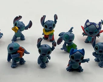 A Rare Lot Of 12 Disney LILO & Stitch Rubber Blue Figurines Toys