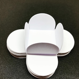 50 pieces Candy holders , Cake pop, brownie balls,brigadeiro holders any party bite size dessert