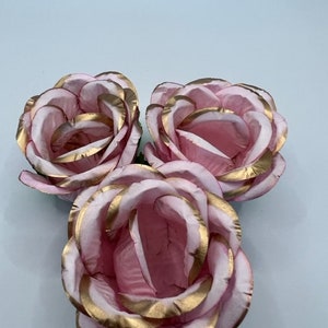 Light pink and gold  Wrappers for holding chocolate truffles/  wedding Centerpieces decor/ Forminha de papel bege claro  (40Ct)