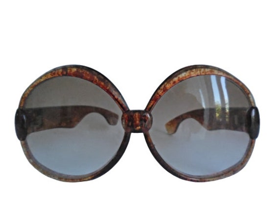Yves Saint Laurent France 651 Oversized vintage su