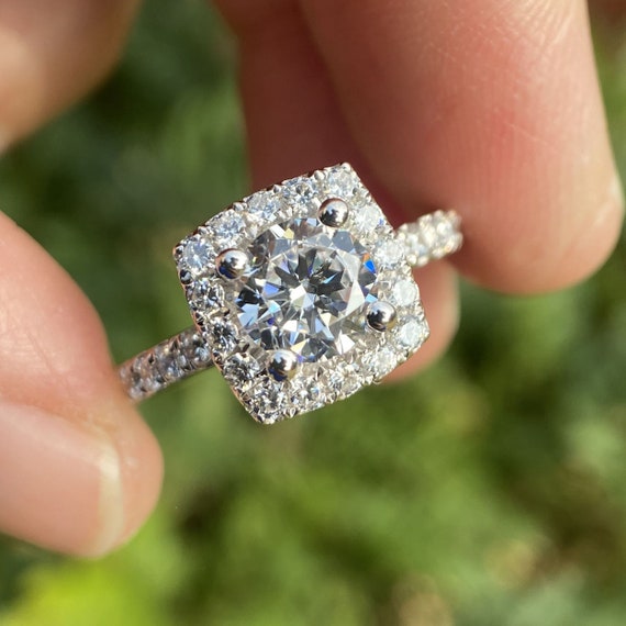 14K White Gold Diamond Halo Semi Mount Engagement Ring