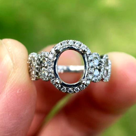 Solid 14K White Gold Oval 6X8MM Fashion Semi Mount Ring / Diamond Engagement Ring