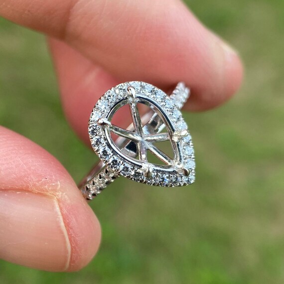 14K White Gold Pear Engagement Ring Setting: Diamond Halo (0.41 Carat)