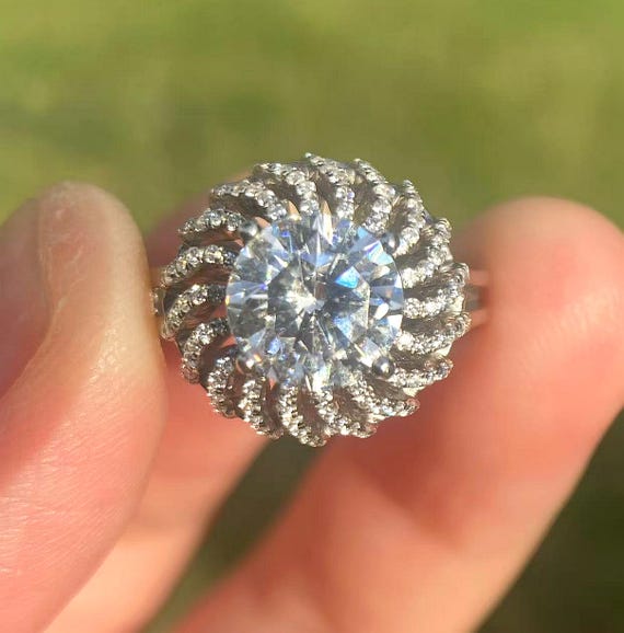 14K White Gold Diamond Semi Mount Ring: 8MM Round Stone