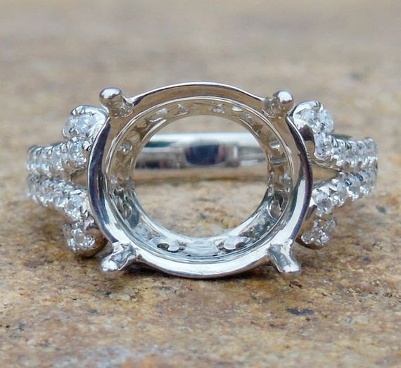 Oval Shape 10X12MM in Solid 14K White Gold Fashion Semi Mount Ring / Diamond Ring