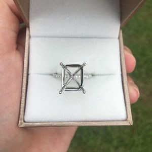 Engagement Ring, 9x11mm Emerald in 14K White Gold Semi Mount Ring, Diamond Ring image 2