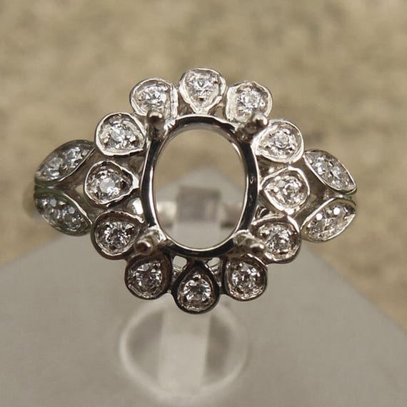 14K White Gold Diamond Ring Mount: Oval Cut, 5x7mm
