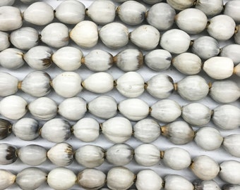 Perles San Pedro « Larmes de travail » toutes blanches de 10 mm pour la fabrication de bijoux 75 et 150 unités dans un sac. prix de gros disponible.