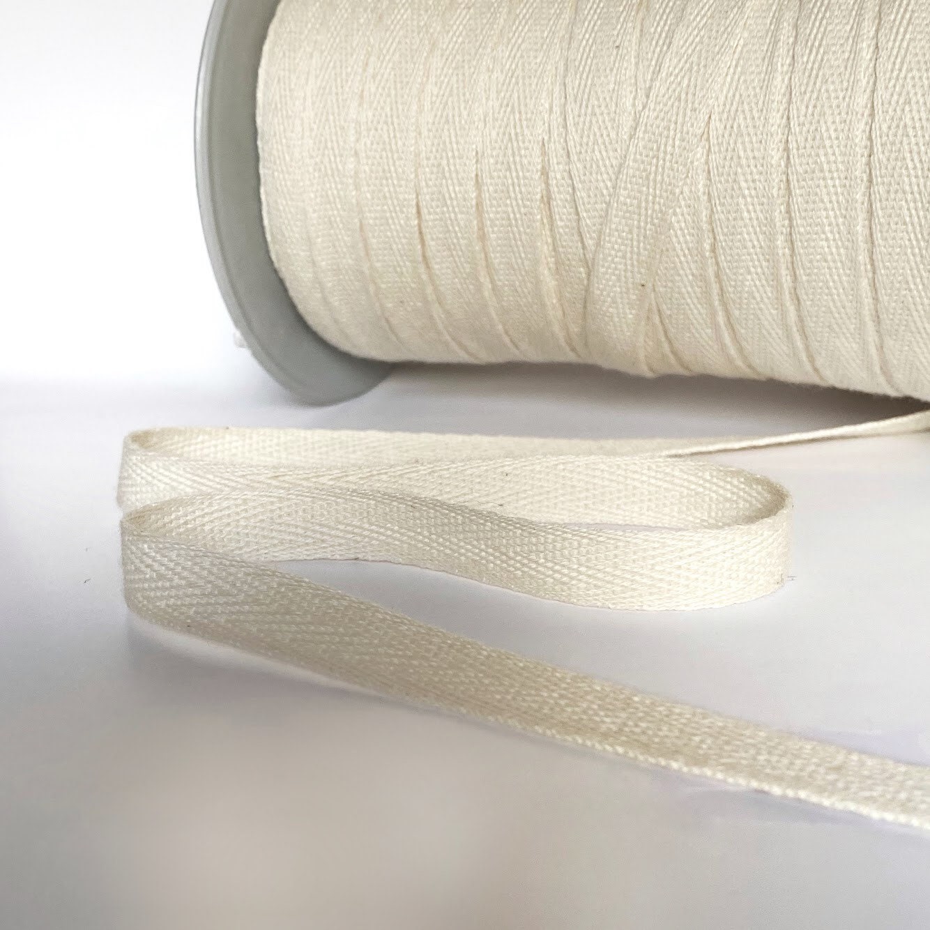 Sorrel light Brown Eco-friendly Jumbo Cotton Ribbon Yarn 60124 Ice Yarns  100% Recycled Cotton Flat Tape 1/4 W 8.82oz 250g 164y 150m 