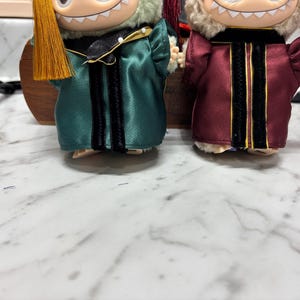 Handmade Labubu Graduation Cap and Gown Set, Custom Outfit immagine 7