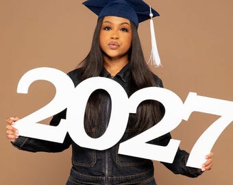 Class of 2027 Graduation Sign: Handheld Picture Prop