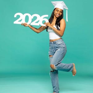 24 inch Senior 2026 Wood Photo Prop Sign