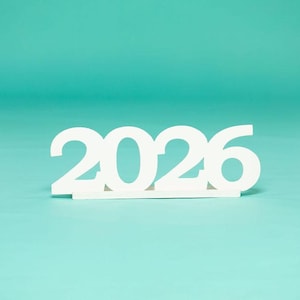 2026 Senior Photo Prop: 36-Inch Graduation Sign