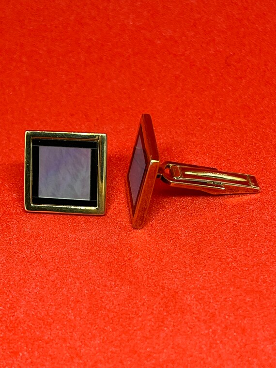 Onyx framed mother of pearl square cufflinks - image 3