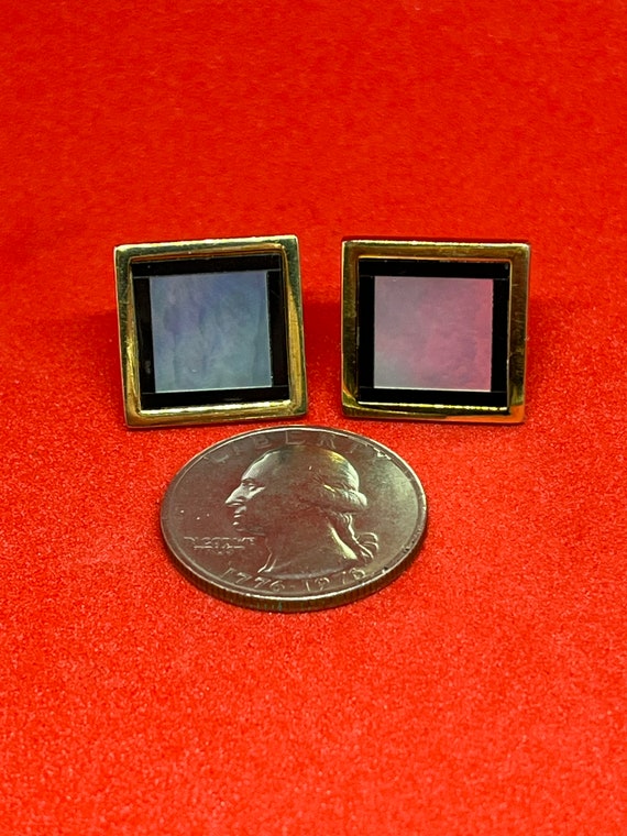 Onyx framed mother of pearl square cufflinks - image 10