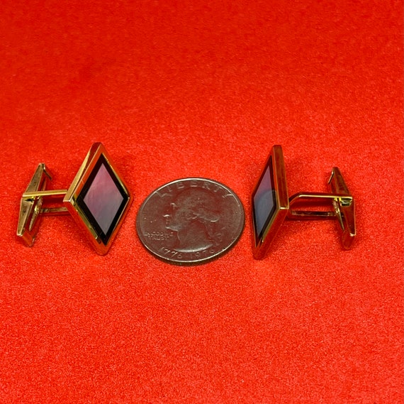 Onyx framed mother of pearl square cufflinks - image 9