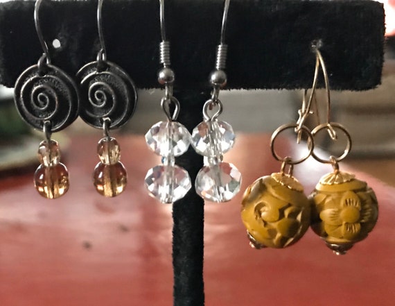 3 Pair Vtg drop earrings crystal carved spiral - image 2