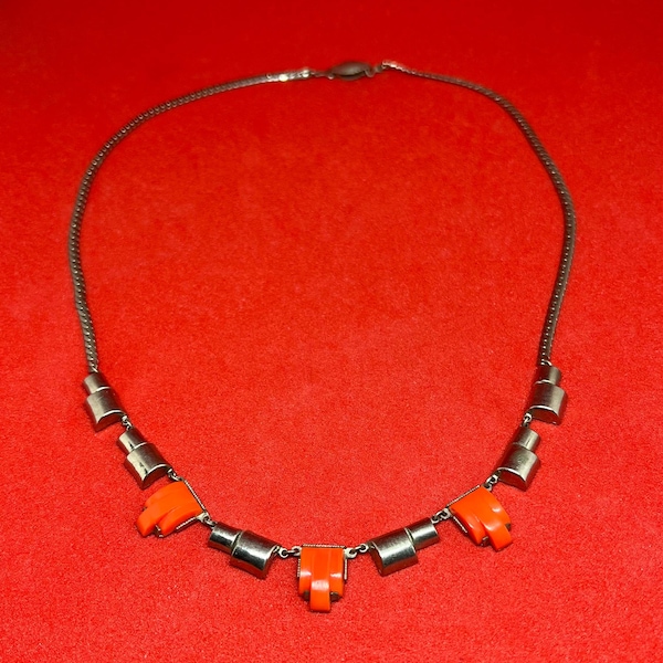 Gargantilla Art Déco de época de máquinas vintage