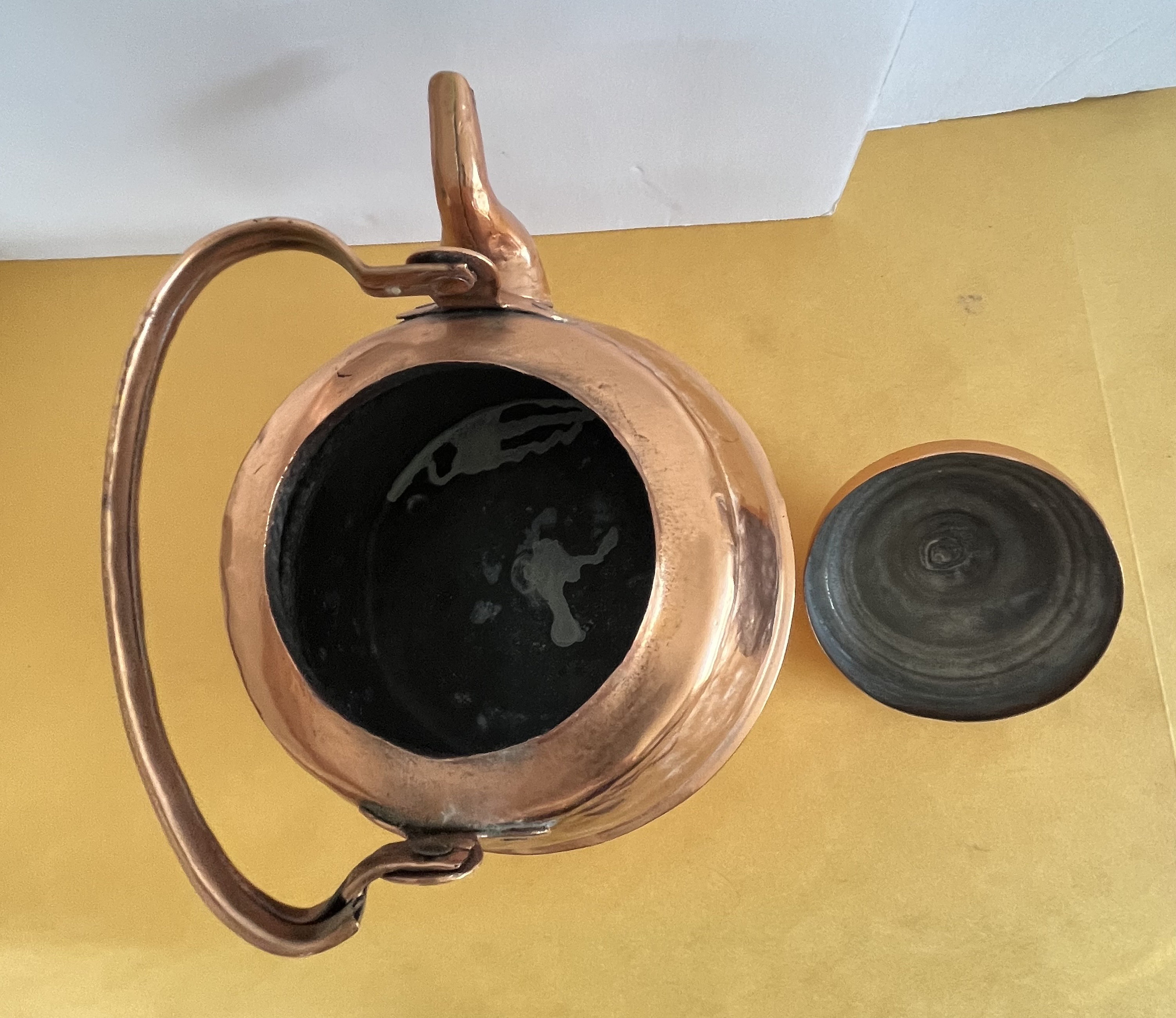 アンティーク 19 世紀、ノルウェーまたはスウェーデン製の銅製