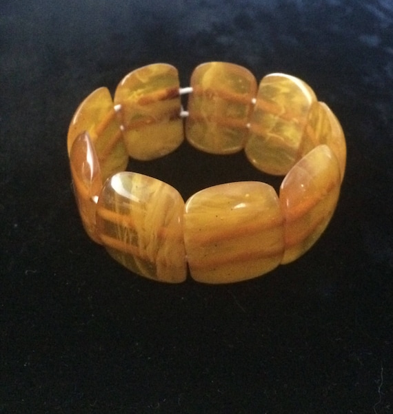 Vtg Butterscotch Amber Bakelite Marbled stretch b… - image 1