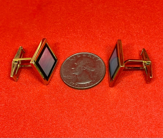 Onyx framed mother of pearl square cufflinks - image 8