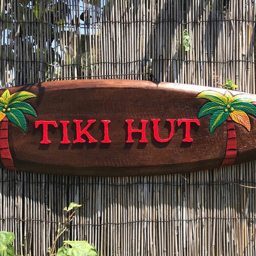 HOME DECOR PALM TREE SIGN "TIKI HUT" HAND CARVED NEW!