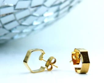 Vintage Gold Filled Pentagon Earrings: 1980s Geometric Studs