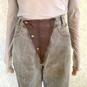Vintage 80s Sergio Valente Jeans: Leather Detail, Stone Wash Denim (31&quot; Waist)