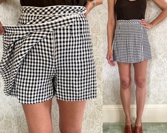 Vintage Skort | Buffalo Plaid | High Waisted Skirted Shorts | LIMITED 90s Y2K | 24 Waist Micro Mini