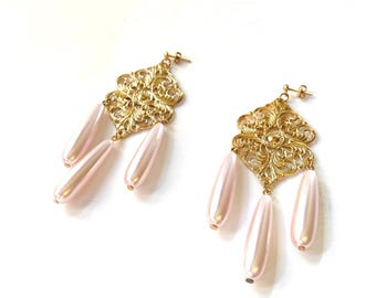 Vintage Gold Dangle Earrings: 80s Gaudy Faux Pearl Drop