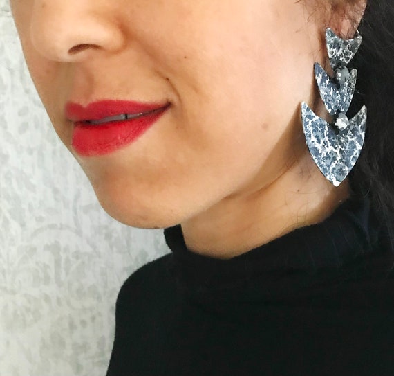 Vintage Marbled Dangle Earrings: 80s Geometric Ti… - image 1