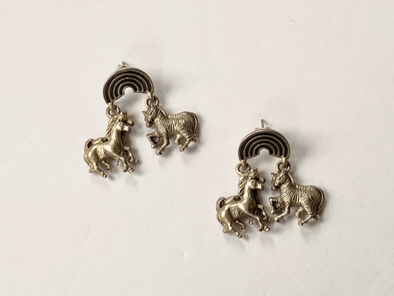 Vintage Horse Earrings | Kitschy Novelty Vtg Eque… - image 1