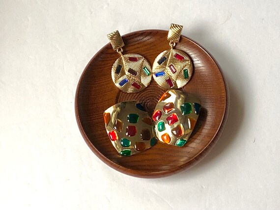 Vtg 2 Pair Jewel Tone Earrings | Gaudy Gold Vinta… - image 1