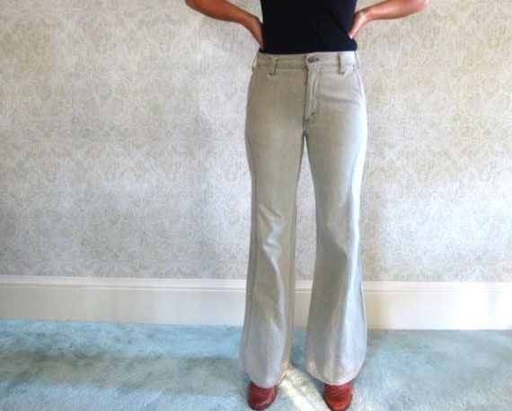 RARE LEVI'S Bell Bottoms Jeans | 70s Denim Levis … - image 5