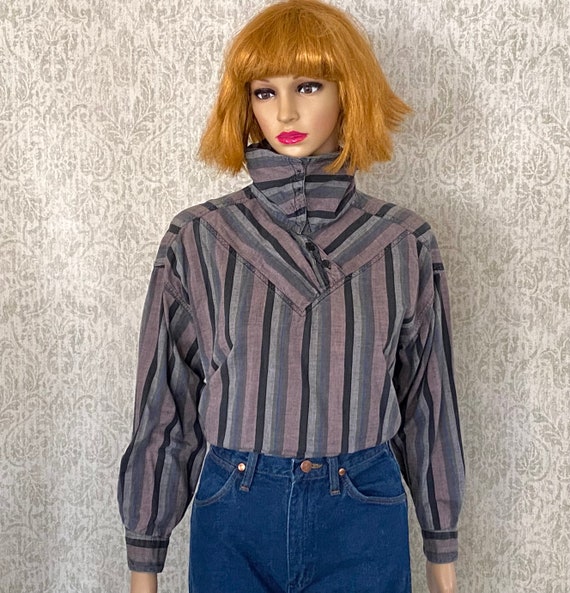 Vintage Avant Garde 80s Blouse | Faux Turtleneck … - image 3