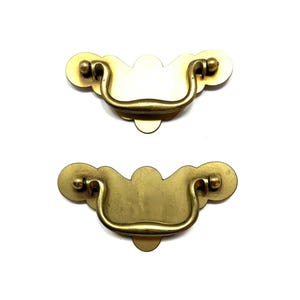 Chippendale Batwing Swan Neck Drop Bail Drawer Pull Keeler Brass Company K 4469 ( Set of 2) (Large 4.7&quot;) 3.5&quot; centers