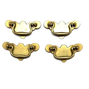 Chippendale Batwing Swan Neck Drop Bail Drawer Pull Keeler Brass Company K4694 (Set of 4) (Large 4.3&quot;) 3&quot; centers
