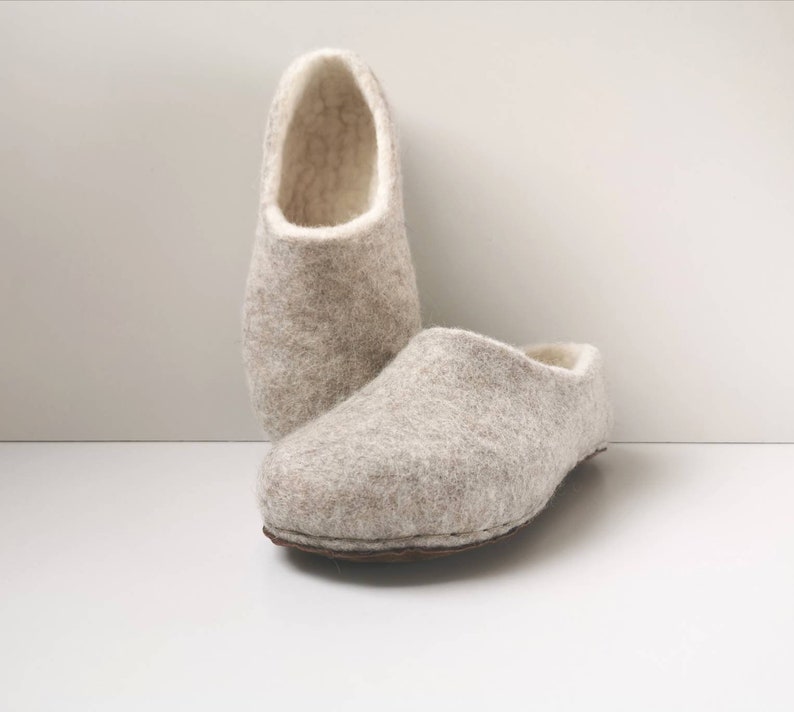 Felted white beige natural wool women slippers image 5