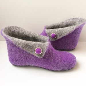 Felted women slippers, felt wool slippers, house shoes, felt women&#39;s slippers
