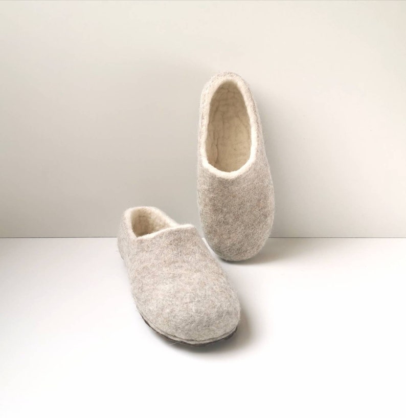 Felted white beige natural wool women slippers image 6