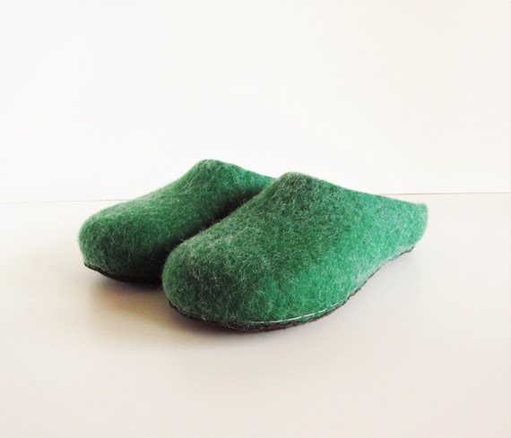 slippers felted wool