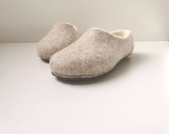 Felted white beige natural wool women slippers