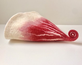Handmade Felted Wool Sauna Hat: Red & White