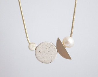 ULA - Pearl Necklace // Ceramic jewelry // Geometric Jewelry. Minimal. Contemporary Jewelry