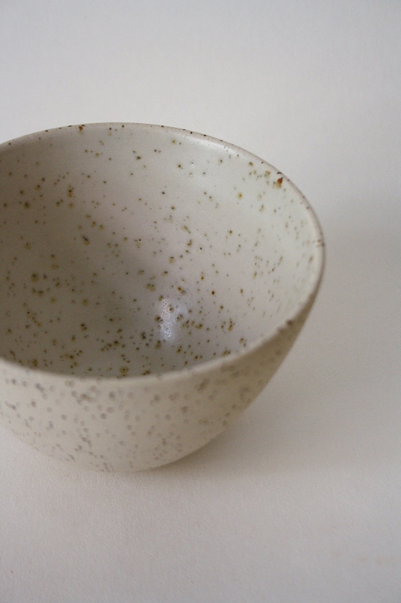 TWINS BOWLS // Ceramic bowl // One of a kind // Ceramic Tableware. Daily essentials. Everyday essentials. image 3