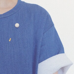 STUDY n.19 // Speckled stoneware ball pin // Minimal brooch image 4
