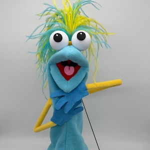 Puppet: Professional Quality, Adult Size, 3 Feather Plumes, 1 Hand Rod