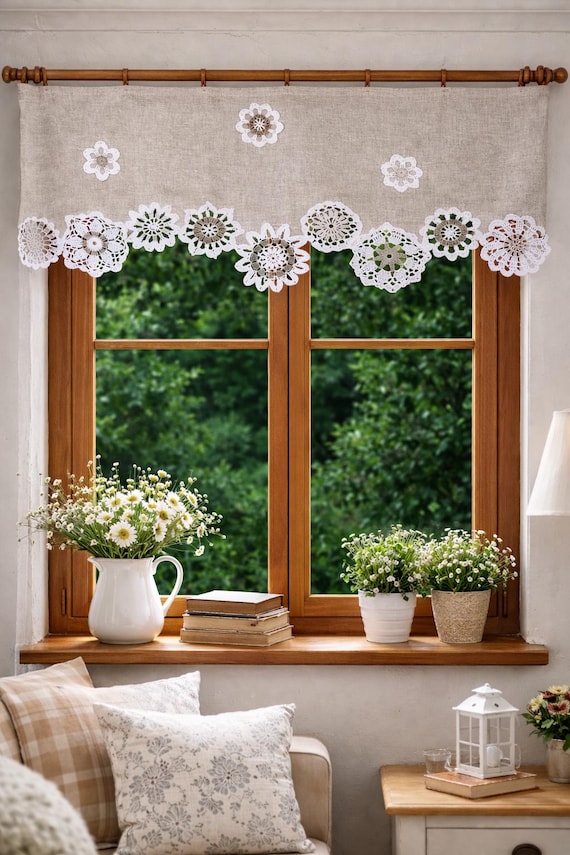 Leinen Scheibengardine mit Häkelspitze Landhausstil, Bistrogardine Küche kurz, Vintage Gardine mit Blumen, handgefertigt