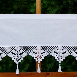 Linen boho curtain with crochet lace, country style french cafe curtain, vintage kitchen curtain, cottage valance height 50cm/20&quot;